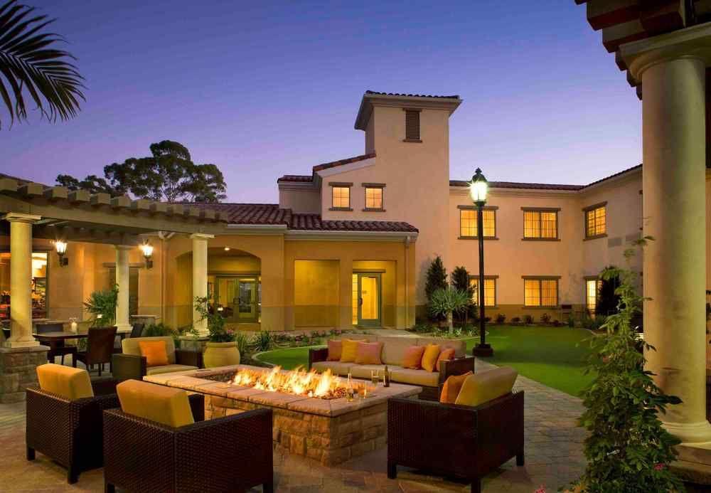 Courtyard By Marriott Santa Barbara Goleta Hotel Exterior foto