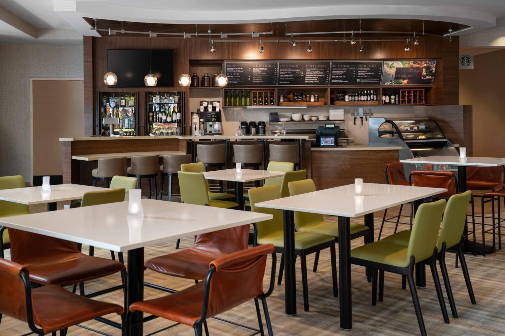 Courtyard By Marriott Santa Barbara Goleta Hotel Exterior foto