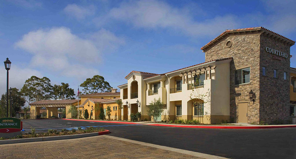 Courtyard By Marriott Santa Barbara Goleta Hotel Exterior foto