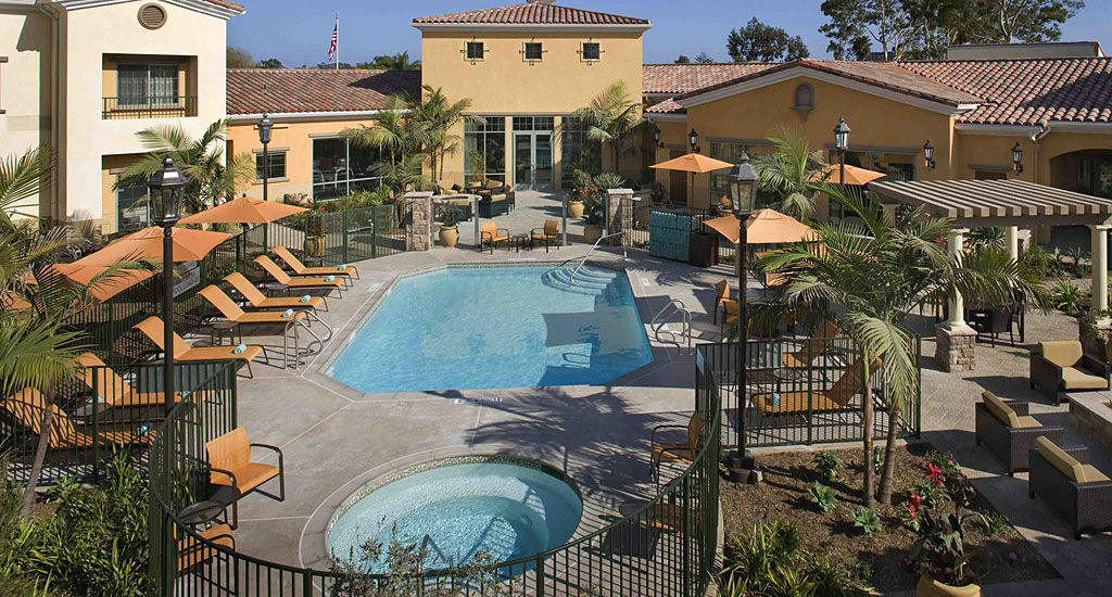 Courtyard By Marriott Santa Barbara Goleta Hotel Exterior foto